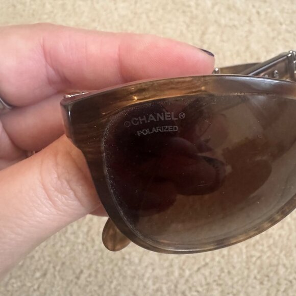 Chanel Cat Eye Sunglasses With Chain Temples & Brown Gradient Lenses - Picture 8 of 8